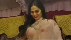 Hot wet topless dancer in bhojpuri arkestra stage show in marriage party 2016 - XVIDEOS.COM